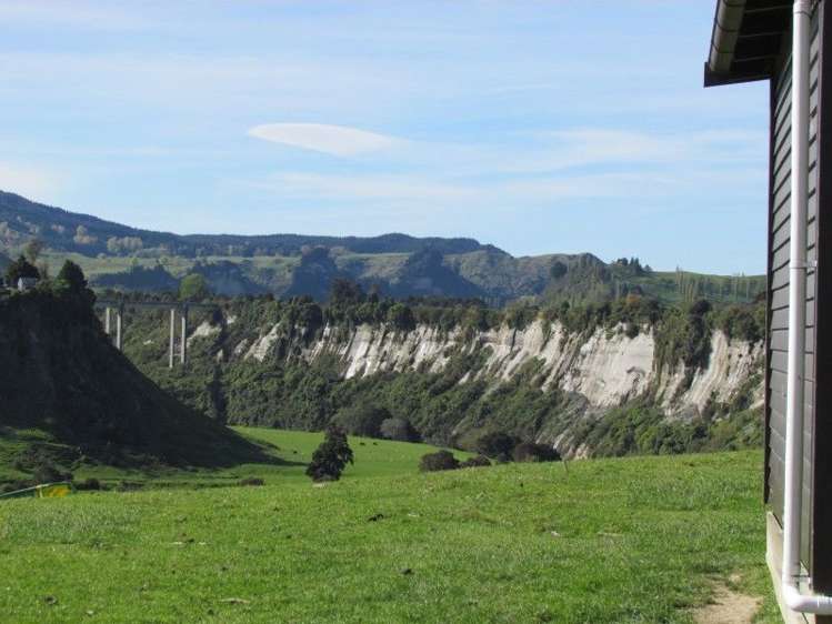 170 Ruahine Road Mangaweka_7