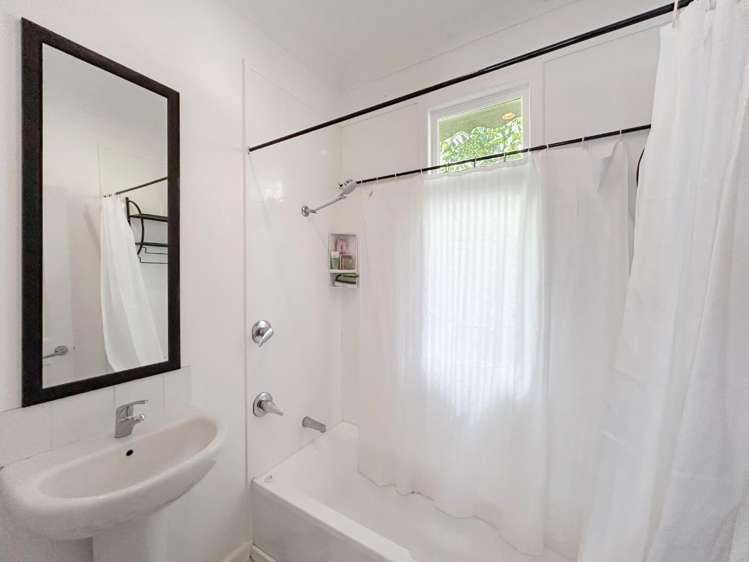 76 Inglewood Road 2251_15