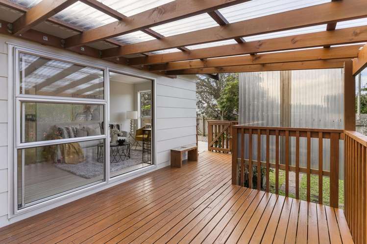 49 Red Beach Road Red Beach_13