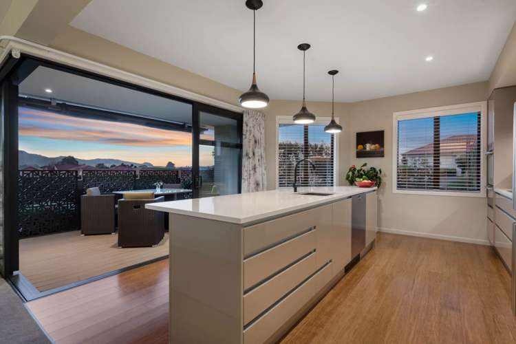 16 Carnoustie Place Aongatete_15