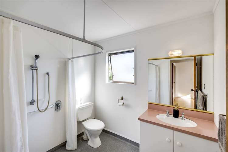 2/32 Spriggs Crescent Greenmeadows_10