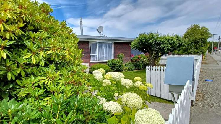 2 Banks Street Fairlie_17