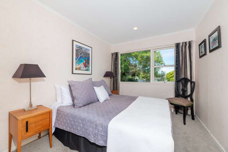 25 Catalina Crescent Forrest Hill_8