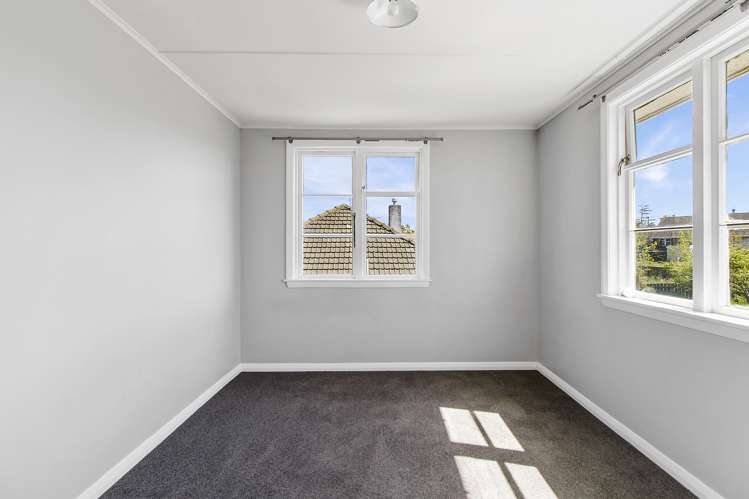 77 Andrew Street Marchwiel_11