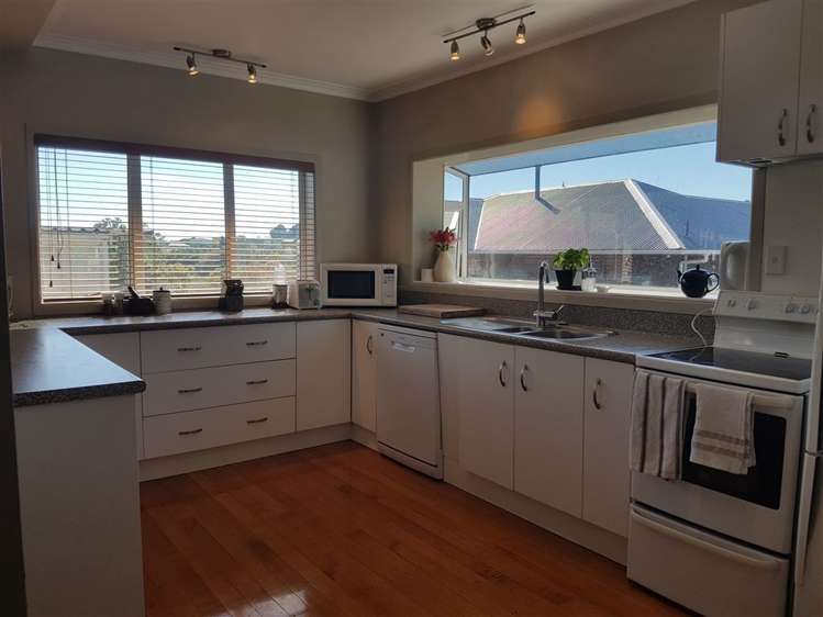 137 Edinburgh Street Pukekohe_1