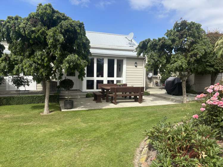 357 Hook School Road Makikihi_33