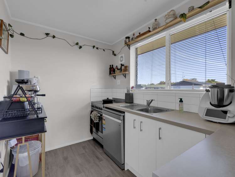 8 Leslie Place_1