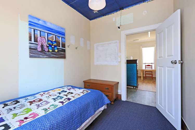 905 Willowpark Road North Mayfair_6