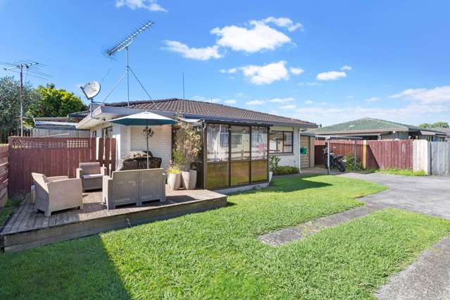 3/6b Youngs Road Papakura_1