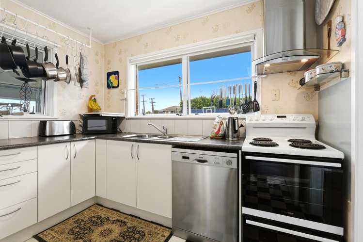 1377A Dominion Road Extension Mount Roskill_9