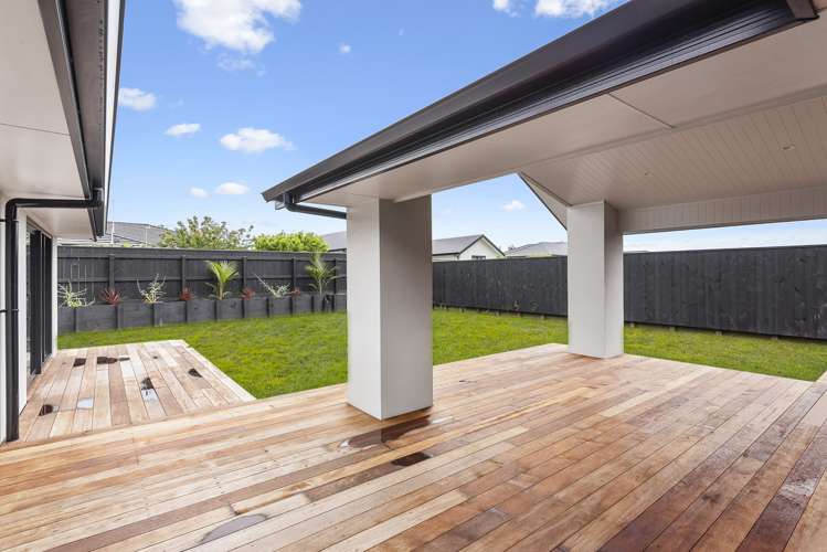 99 The Drive Paraparaumu Beach_7