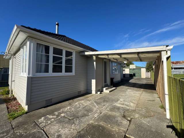 31 Follett Street, Marton