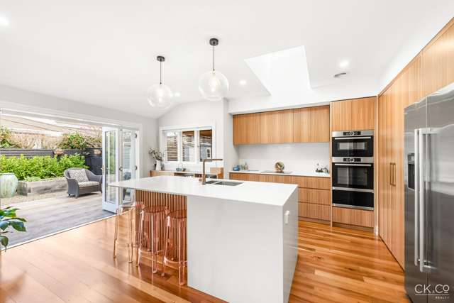 49 Penrose Street Woburn_1