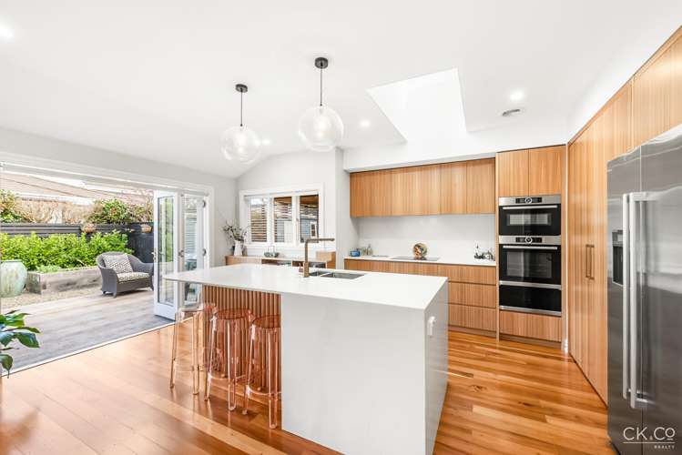 49 Penrose Street Woburn_1