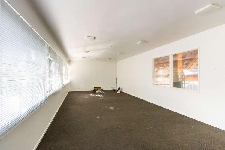 Unit O/35 Enterprise Street Birkenhead_7
