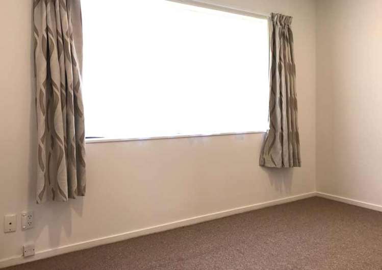 17b Eske Place Highland Park_11