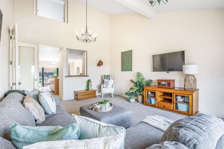 9/8 Tobago Place Sunnynook_7