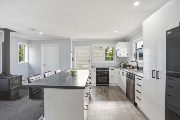 8 Ayr Street Balclutha_10