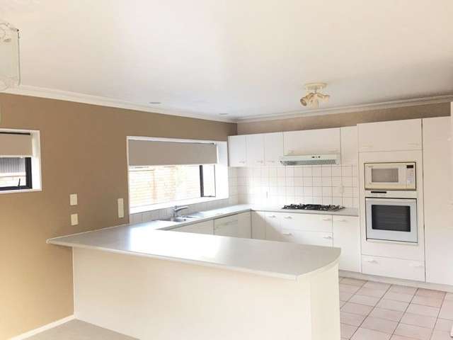 2/86 King George Avenue Epsom_2