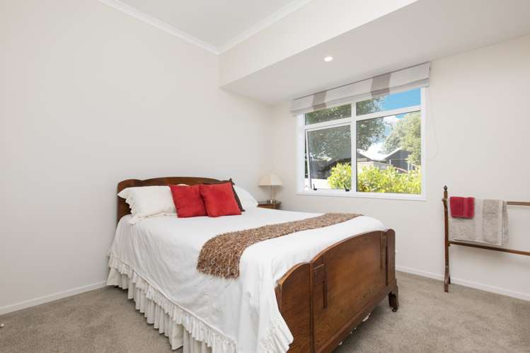 8 Ridge View Crescent Pukekohe_20