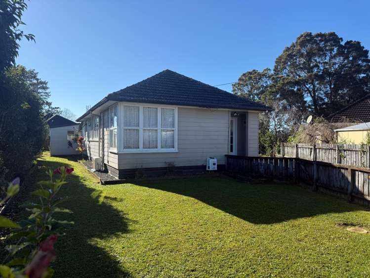  14 Raleigh Place Ōtara_1