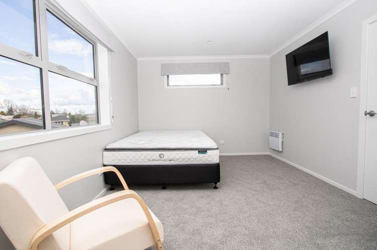 C/1/20 Jones Crescent 1107_8