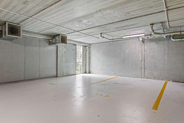 2h/20 Charlotte Street Eden Terrace_10