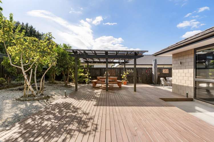 274 Lakes Boulevard Pyes Pa_23