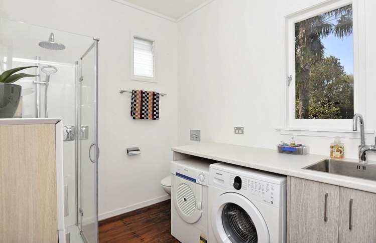 4 Huntingtree Avenue Sandringham_11