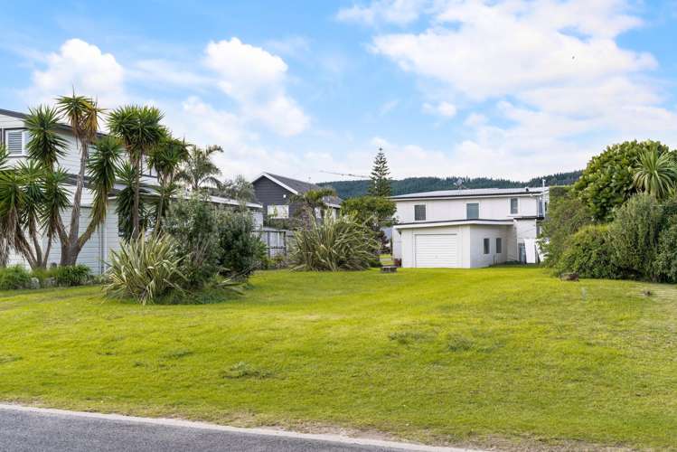 204 Beverley Terrace Whangamata_6