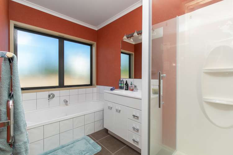 6 Vogel Place Te Aroha_12