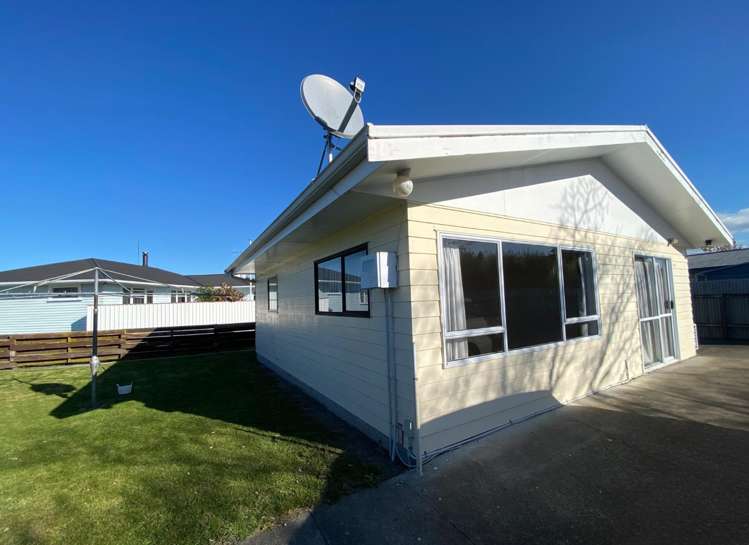 58a Coverdale Road 2108_1