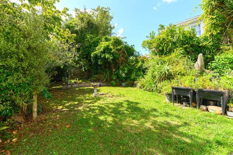 48 Rogan Street Mount Roskill_11