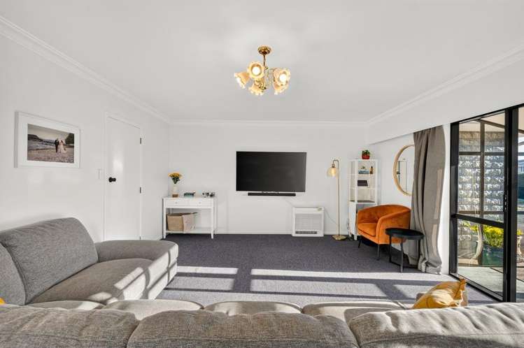 1/5 Alyson Place Stoke_7