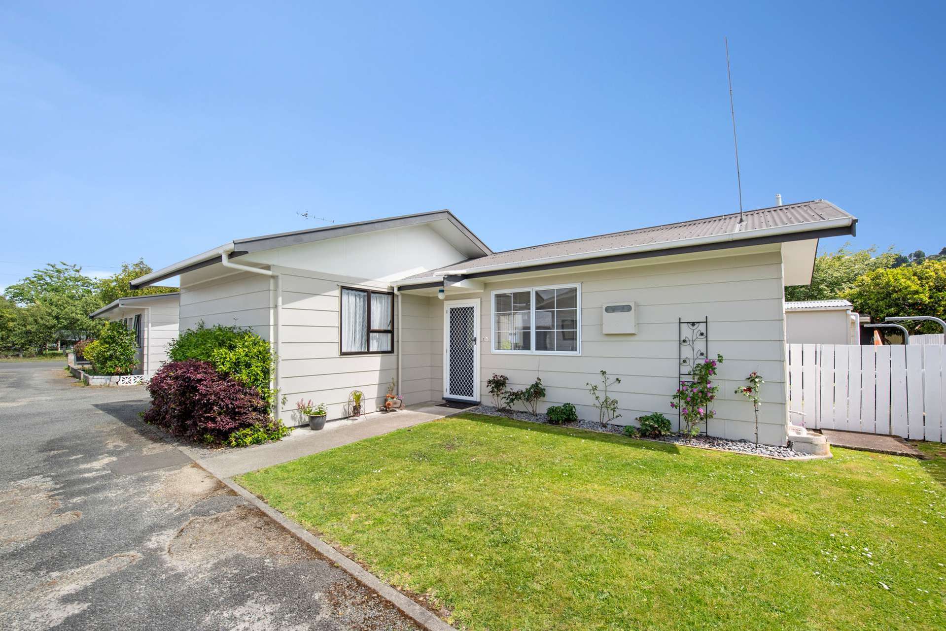 2d Roberts Avenue Aramoho_0