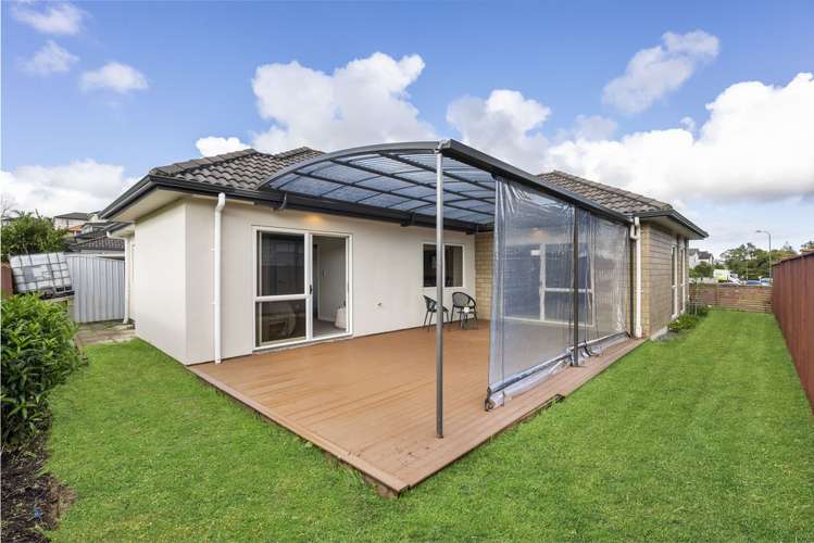 17 Stamford Crescent Flat Bush_19