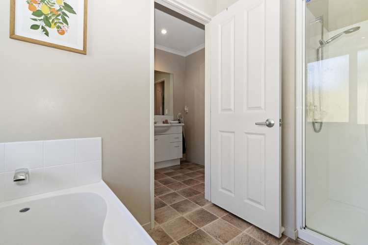 6 Apollo Place Rototuna North_14