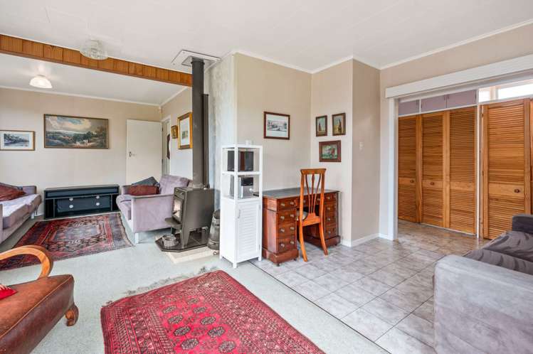 18 Runuku Grove Turangi_5