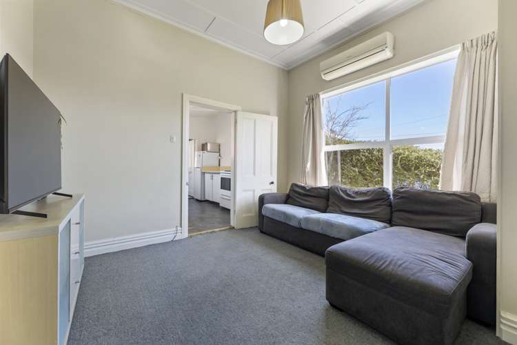 37 Blacks Road North East Valley_8