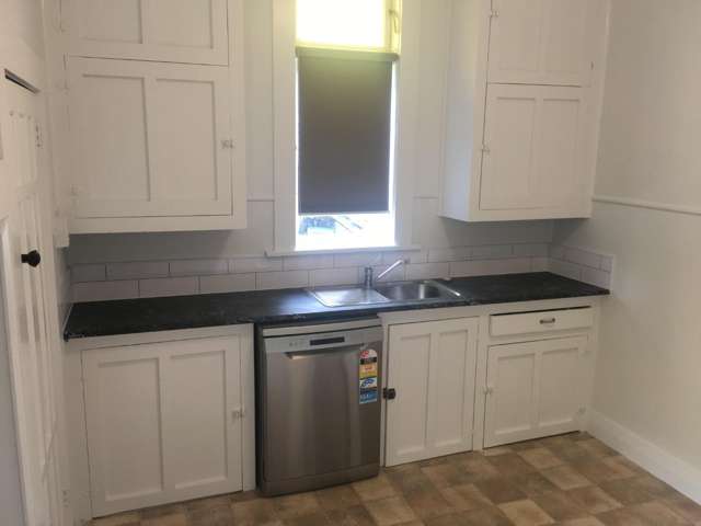 15 Kitchener Street 1055_3