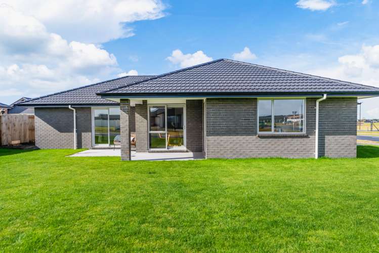 96 Kaurinui Crescent One Tree Point_17