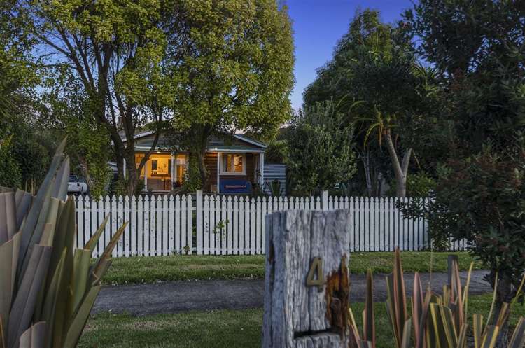 4 Banks Road Kawakawa Bay_6