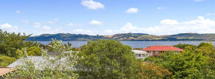 29 Ingle Avenue Waipahihi_0