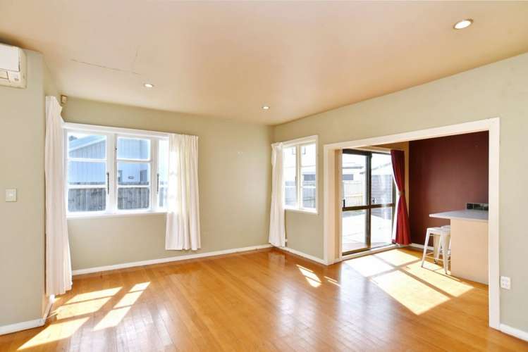 2 Davis Place Woolston_17