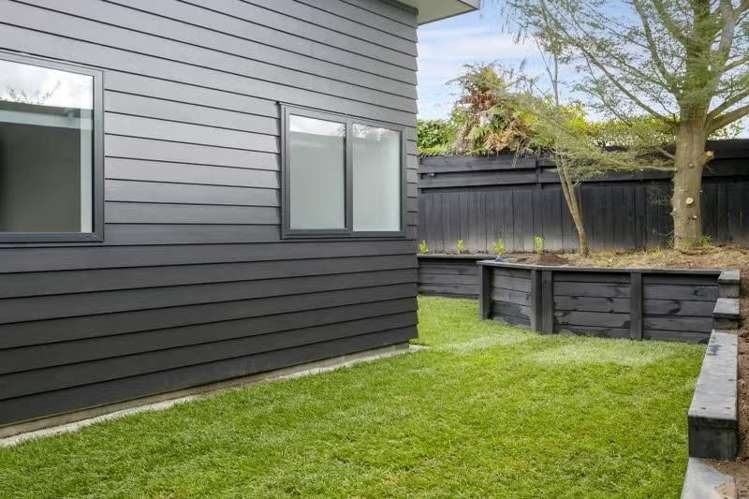  2/74 Hinemoa Avenue Taupō_20