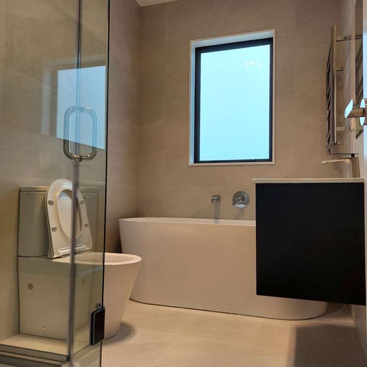 96 Argent Lane Wainui_16