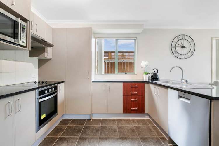 29 Midshipman Court Gulf Harbour_24