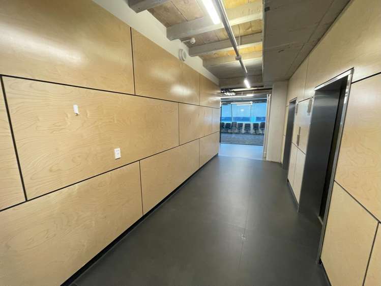 33-45 Hurstmere Road Takapuna_4