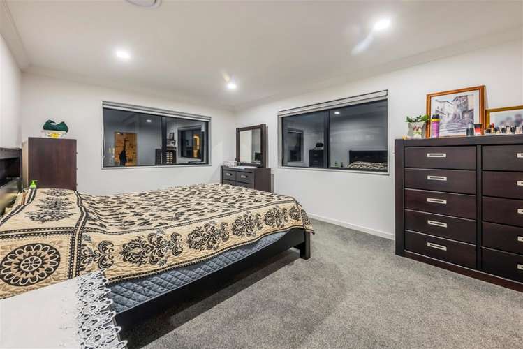 54 Armstrong Farm Drive East Tamaki Heights_15