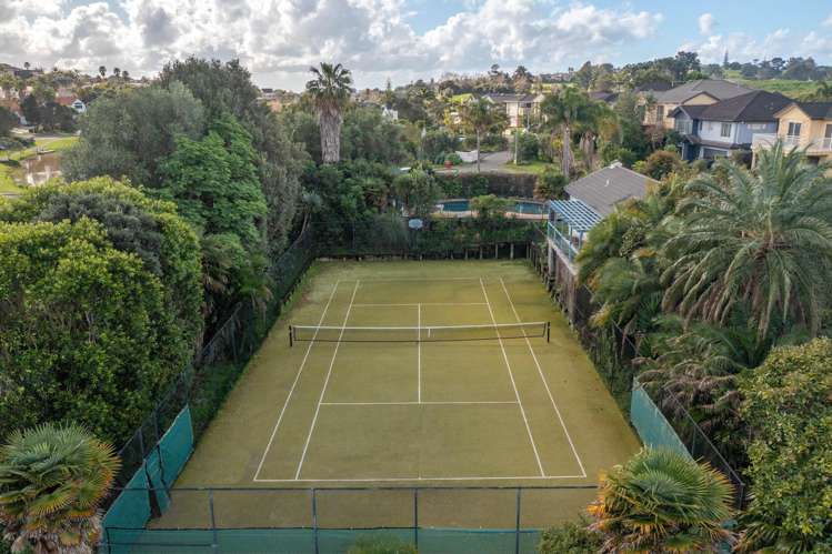 8 Greenway Rise Gulf Harbour_35